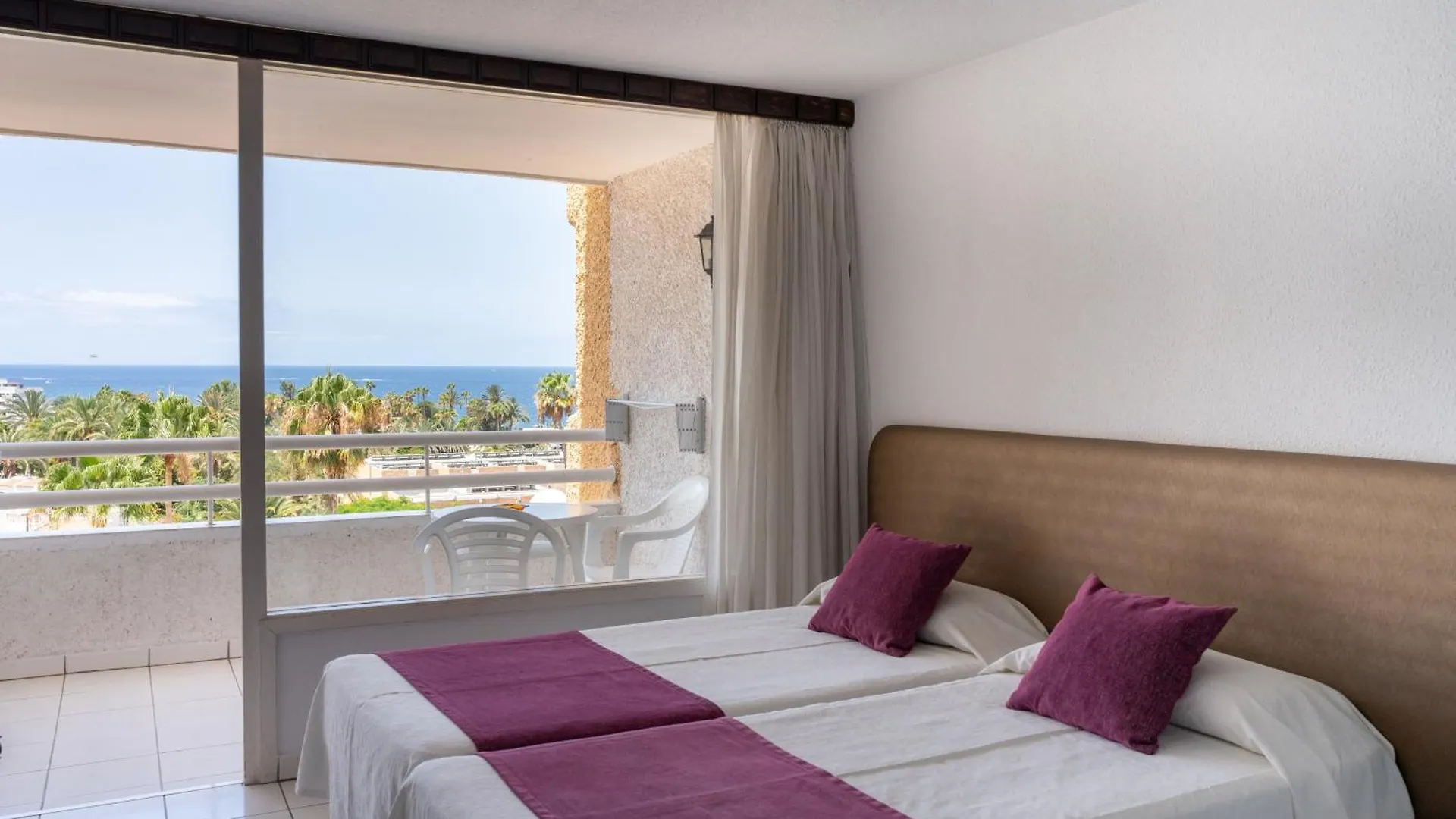 Apartahotel Apartamentos Borinquen Playa de las Américas