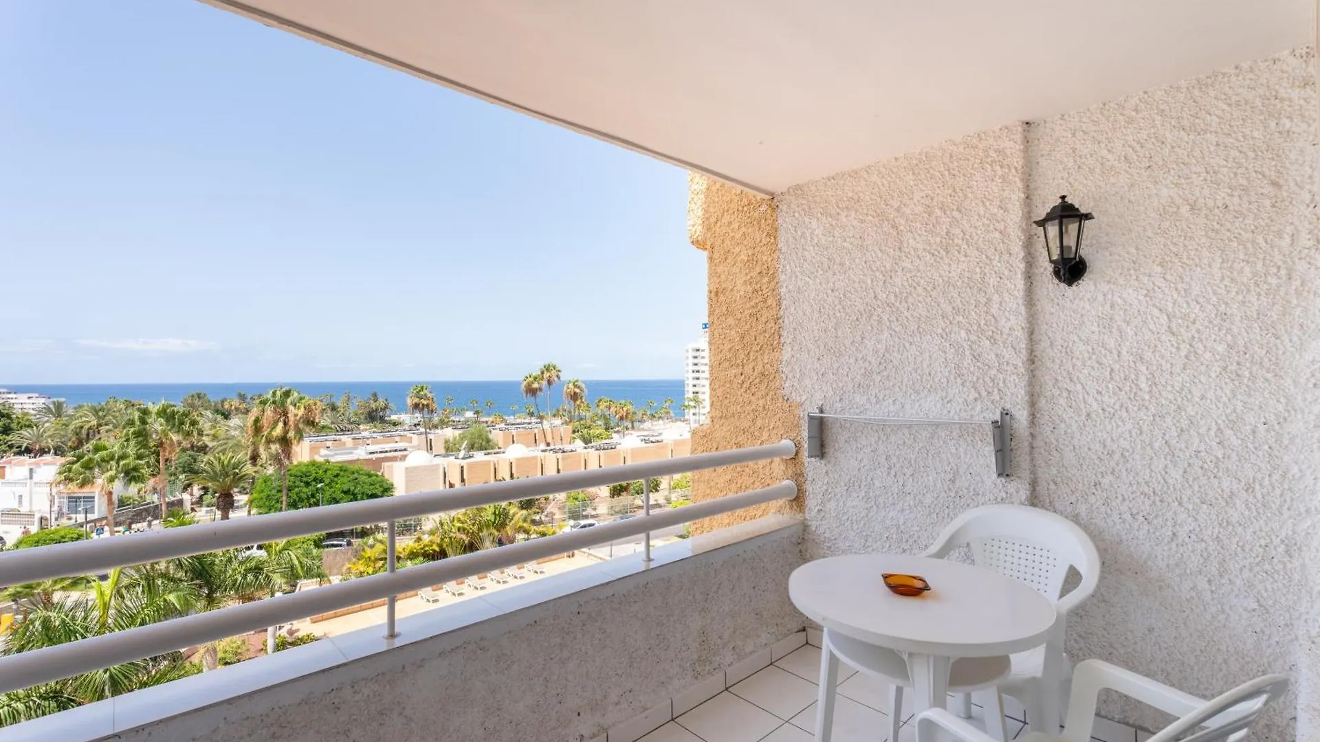 Apartahotel Apartamentos Borinquen Playa de las Américas