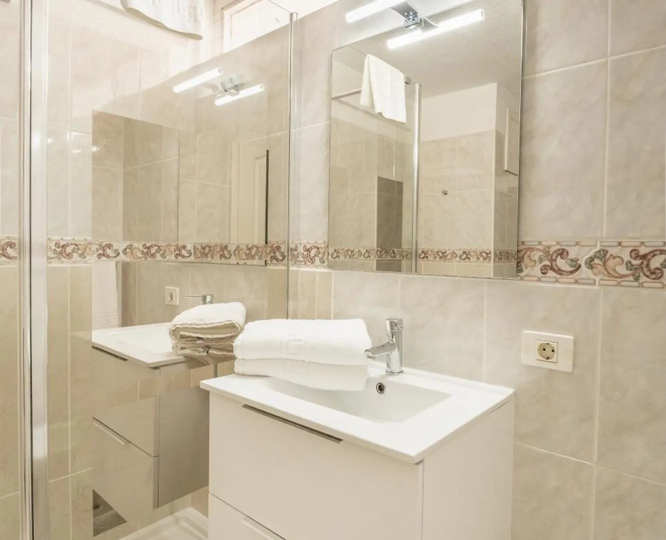 Apartamentos Borinquen Плая-де-лас-Америкас 2*,